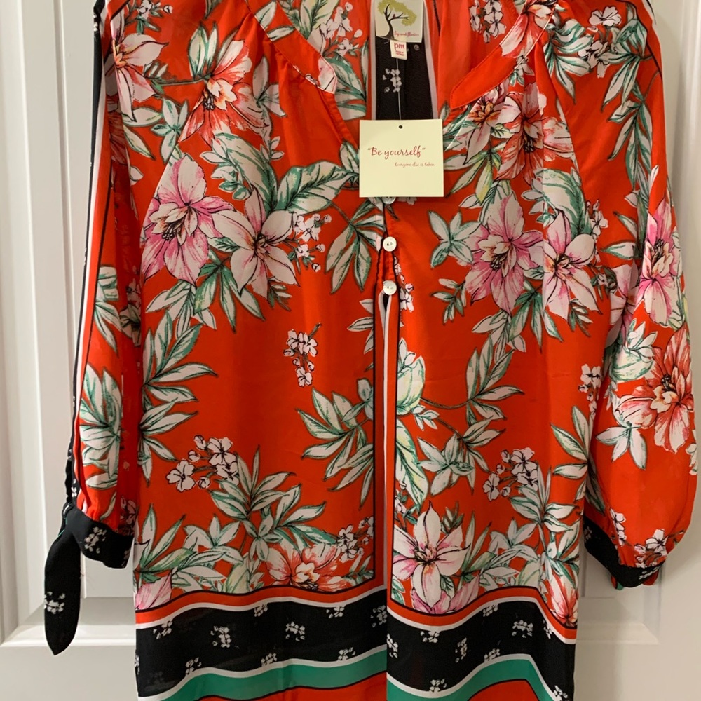 FIG AND FLOWER Boho Floral Red Black Tunic Top PM